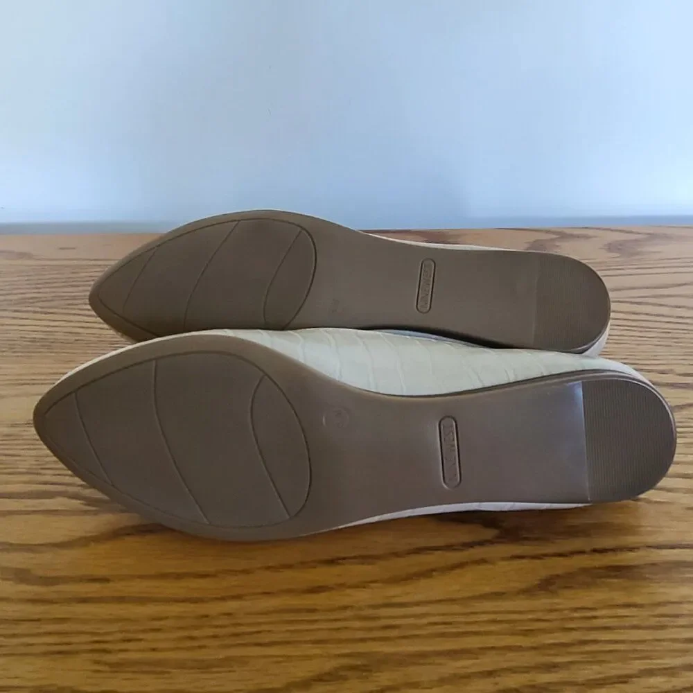 Nine West Women's Haydyn3 Flat Slip-On Shoe Light Natural Neutral Size 8.5M